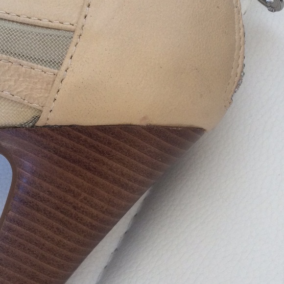 EUC Michael Kors 8.5M Bone/Silver Leather Mesh Open Toe Heels - Picture 14 of 16